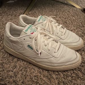Urban Outfitters Reebok Club C Vintage Sneaker W10